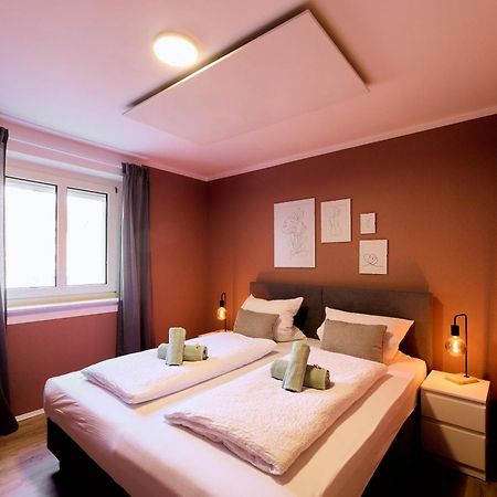Dreams, 3 Schlafzimmer, Parkplatz, Stadtzentrum Neu-Ulm Exterior photo